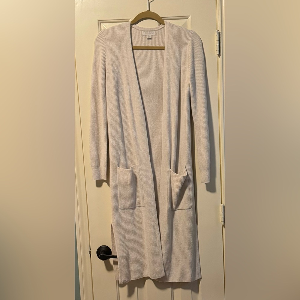 Beautiful cardigan, perfect for the fall